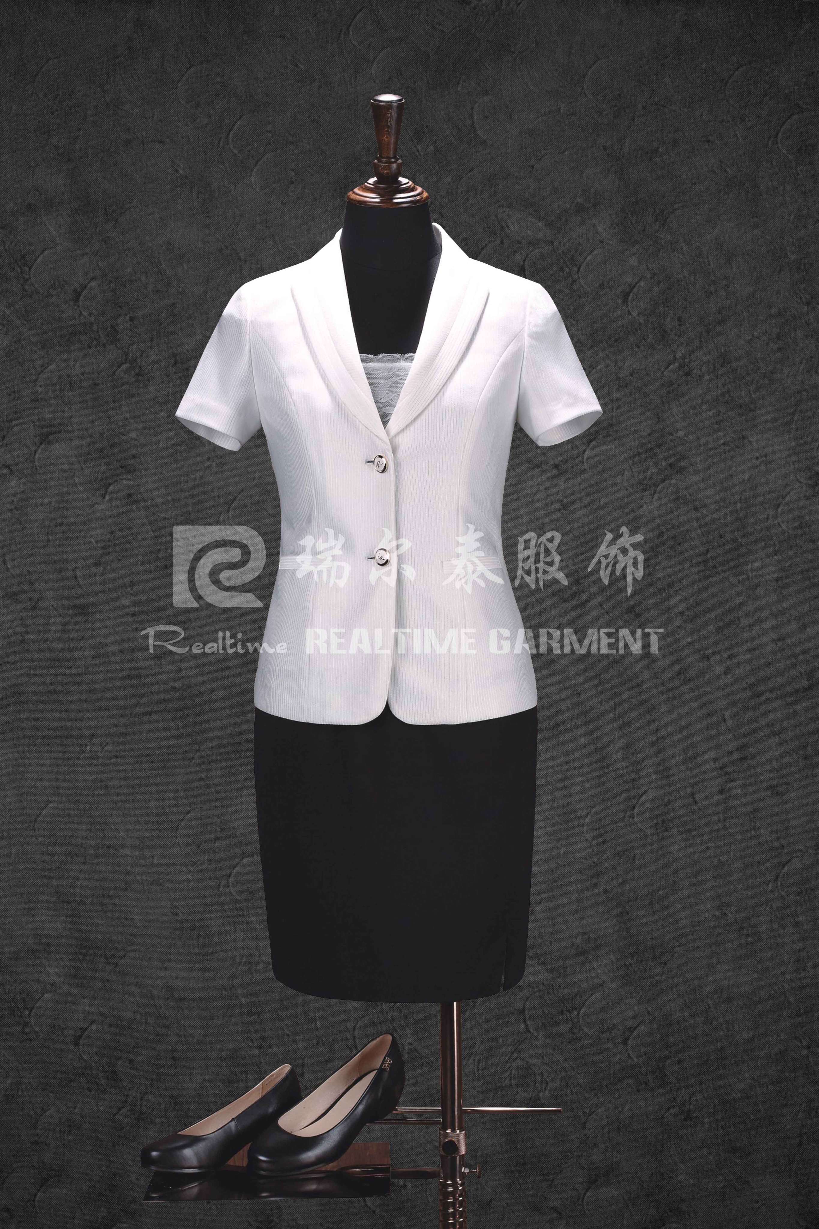 女西服17302
